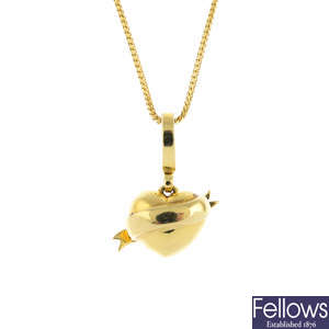 THEO FENNELL - an 18ct gold pendant, with 18ct gold chain.