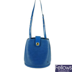 LOUIS VUITTON - a blue Epi Cluny handbag.
