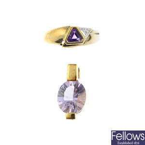 A 9ct gold amethyst ring and pendant.