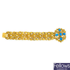 An early Victorian gold turquoise bracelet.