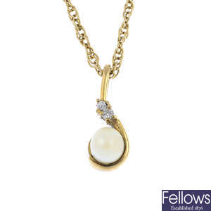Two 9ct gold cultured pearl necklaces, with 9ct gold chains.