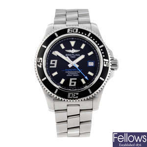 BREITLING - a gentleman's stainless steel Aeromarine SuperOcean 44 bracelet watch.