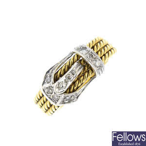 An 18ct gold diamond buckle ring.