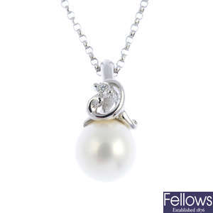 An 18ct gold diamond and cultured pearl pendant, with 18ct gold chain.