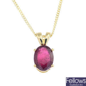 A tourmaline single-stone pendant, with a 9ct gold chain.