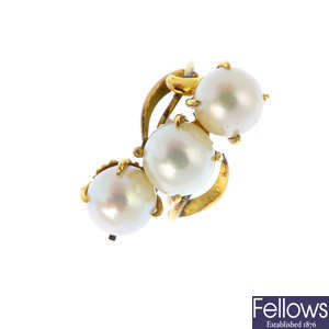 A cultured pearl dress ring.
