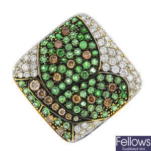GAVELLO - a green garnet and diamond butterfly ring.