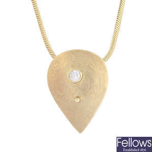 LOUISE PARRY - a 9ct gold diamond pendant, with 9ct gold chain.