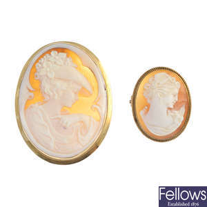 Two 9ct gold mounted shell cameo brooches.