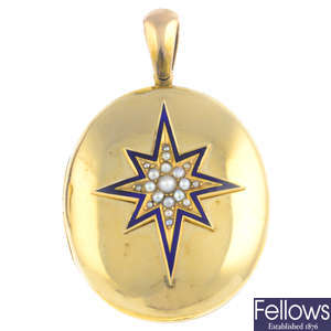 A late Victorian 12ct gold split pearl and enamel locket.