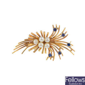 A 9ct gold cultured pearl and sapphire brooch.