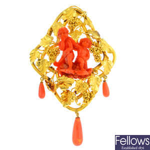 A mid Victorian gold coral brooch/pendant.