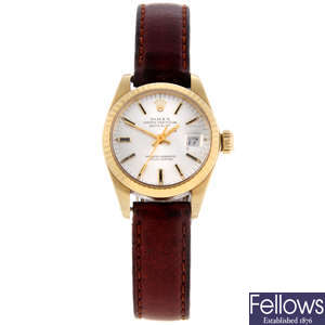 ROLEX - a lady's 18ct yellow gold Oyster Perpetual Datejust wrist watch.