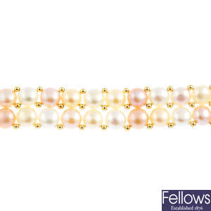 An 18ct gold cultured pearl bracelet.