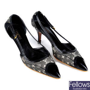 LOUIS VUITTON - a pair of Mini Lin Monogram heeled shoes.
