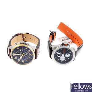A bag of assorted watches, to include examples by Tommy Hilfiger and Boss. Approximately 80.