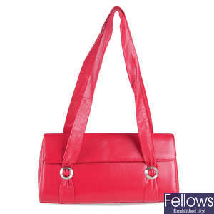 BALENCIAGA - a vintage leather handbag.