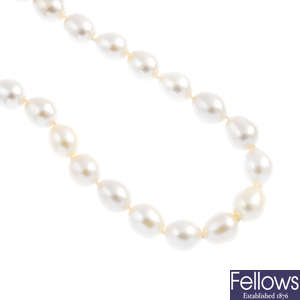 A cultured pearl single-strand necklace, with 18ct gold clasp.