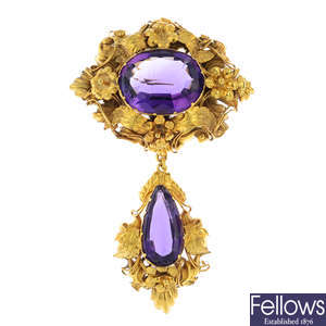 An early Victorian 15ct gold amethyst brooch.