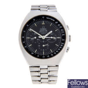 OMEGA - a gentleman's stainless steel Speedmaster Professional Mark II chronograph bracelet watch.
