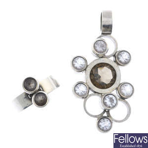 KUPITTAAN KULTA - a suite of gem-set silver jewellery.
