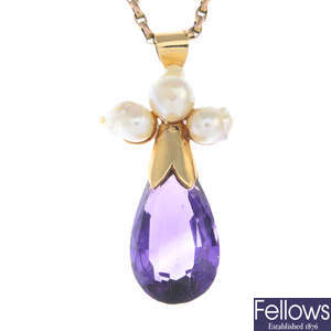 An amethyst and cultured pearl necklace.