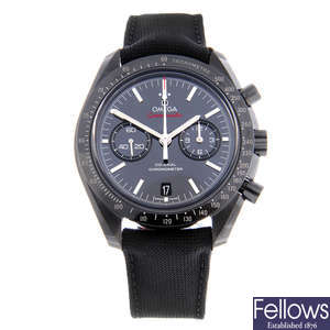 OMEGA - a gentleman's ceramic Speedmaster Dark Side Of The Moon chronograph wrist watch.