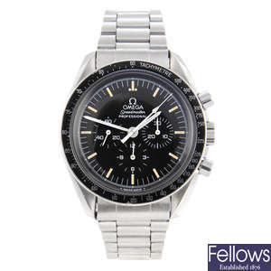 OMEGA - a gentleman's stainless steel Speedmaster Professional 'Pre-Moon' chronograph bracelet watch.