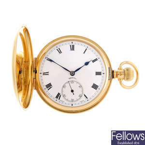 A 18ct yellow gold full hunter pocket watch by Zenith.