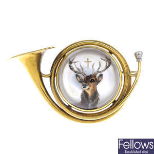 A late 19th century 18ct gold reverse carved rock crystal intaglio stag and horn brooch.