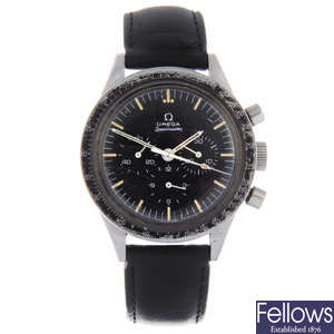 OMEGA - a gentleman's stainless steel Speedmaster Professional 'Pre-Moon' chronograph wrist watch.
