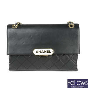 CHANEL - a Label Click Flap handbag.