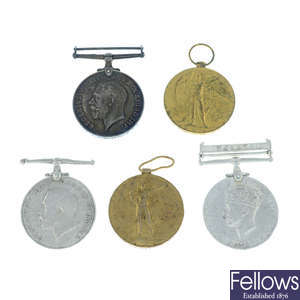 Great War pair, together with further Great War medals, and a Naval General Service medal with Malaya clasp. (5).