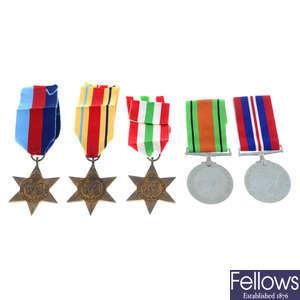 WWII medal group, comprising five medals. (5).