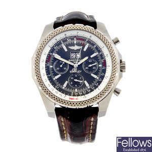 BREITLING - an 18ct white gold Breitling for Bentley 6.75 chronograph wrist watch, 49mm.