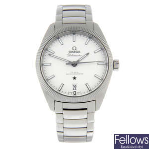 OMEGA – a stainless steel Constellation Globemaster Co-Axial bracelet watch, 39mm.