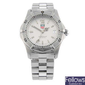 TAG HEUER - a stainless steel 2000 Series bracelet watch, 34mm.