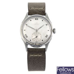 OMEGA - a stainless steel wrist watch, 32mm.