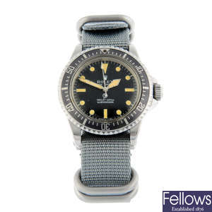ROLEX - stainless steel military issue Oyster Perpetual Submariner "Milsub" wrist watch, 39mm.