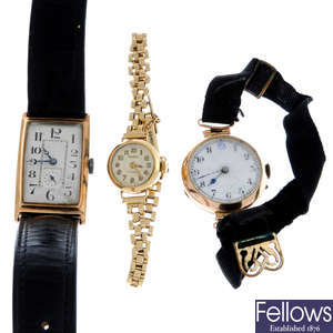 Tavannes - a wrist watch (21mm) with two watches.