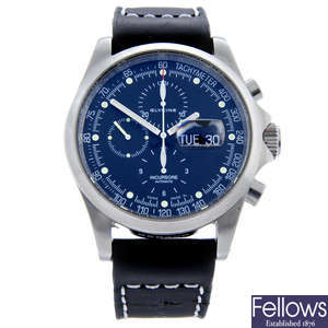 Glycine - an Incursore chronograph wrist watch, 46mm.