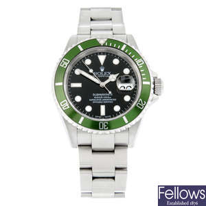 Rolex - an Oyster Perpetual Submariner watch, 40mm.