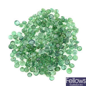 Circular-shape emeralds, 33.27ct