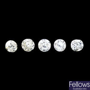Five vari-shape diamonds, 1.17ct
