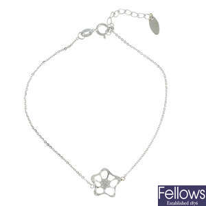 Diamond floral bracelet