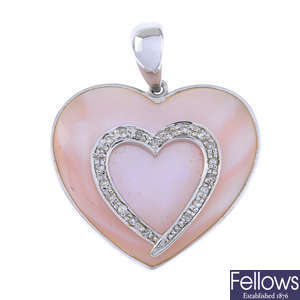 9ct gold mother-of-pearl & diamond heart pendant