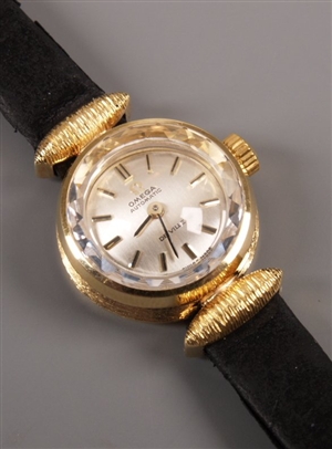 OMEGA -  a ladies 1960's 18ct gold dress watch