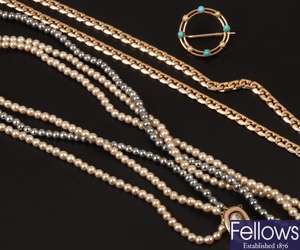 9ct gold fancy link chain of 41cms and 16gms in