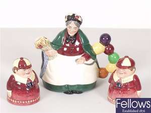 Old Balloon lady teapot + salt pots