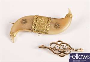 Early 20th century tiger claw brooch (mount and
